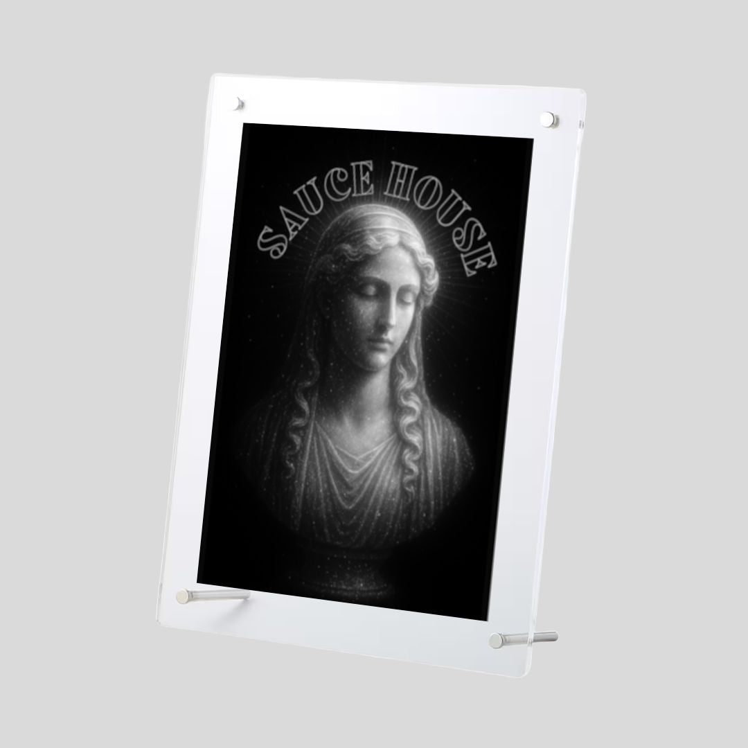 ACRYLIC_STAND_TOLERANT_LADY.1